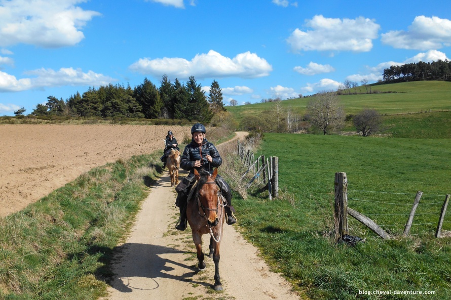 Jeune cavalier en Auvergne @Blog Cheval d'Aventure