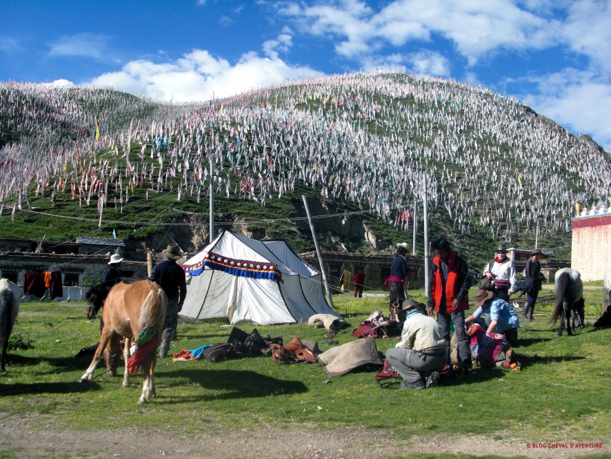 Un camp au Tibet @Blog Cheval d'Aventure