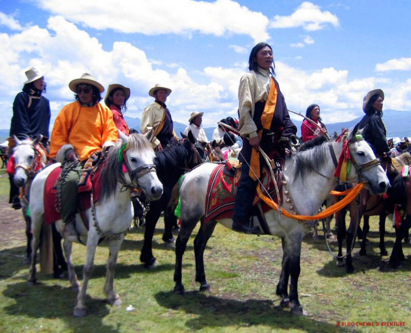 Cavaliers tibétains @Blog Cheval d'Aventure