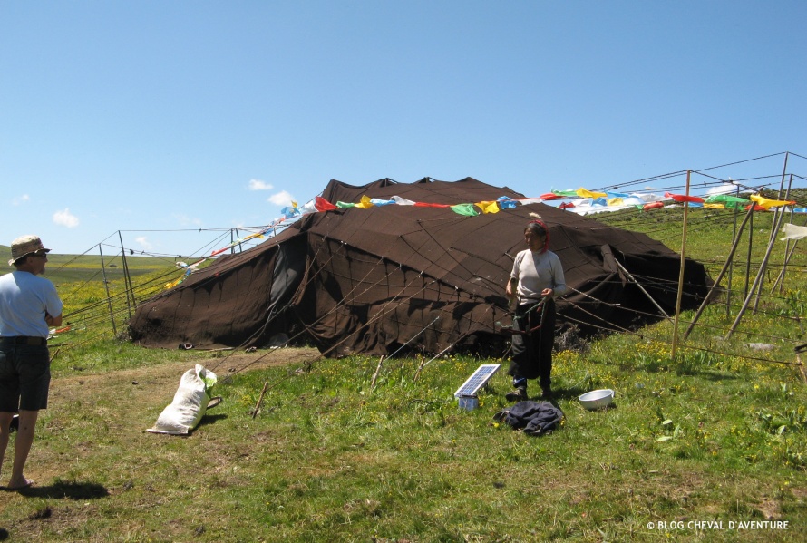 Tente au Tibet @Blog Cheval d'Aventure